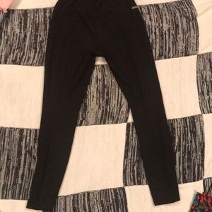 Sports leggings! That can be worn with anything!